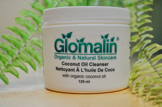 100% organic and vegan cleanser made with coconut oil and organic essential oils